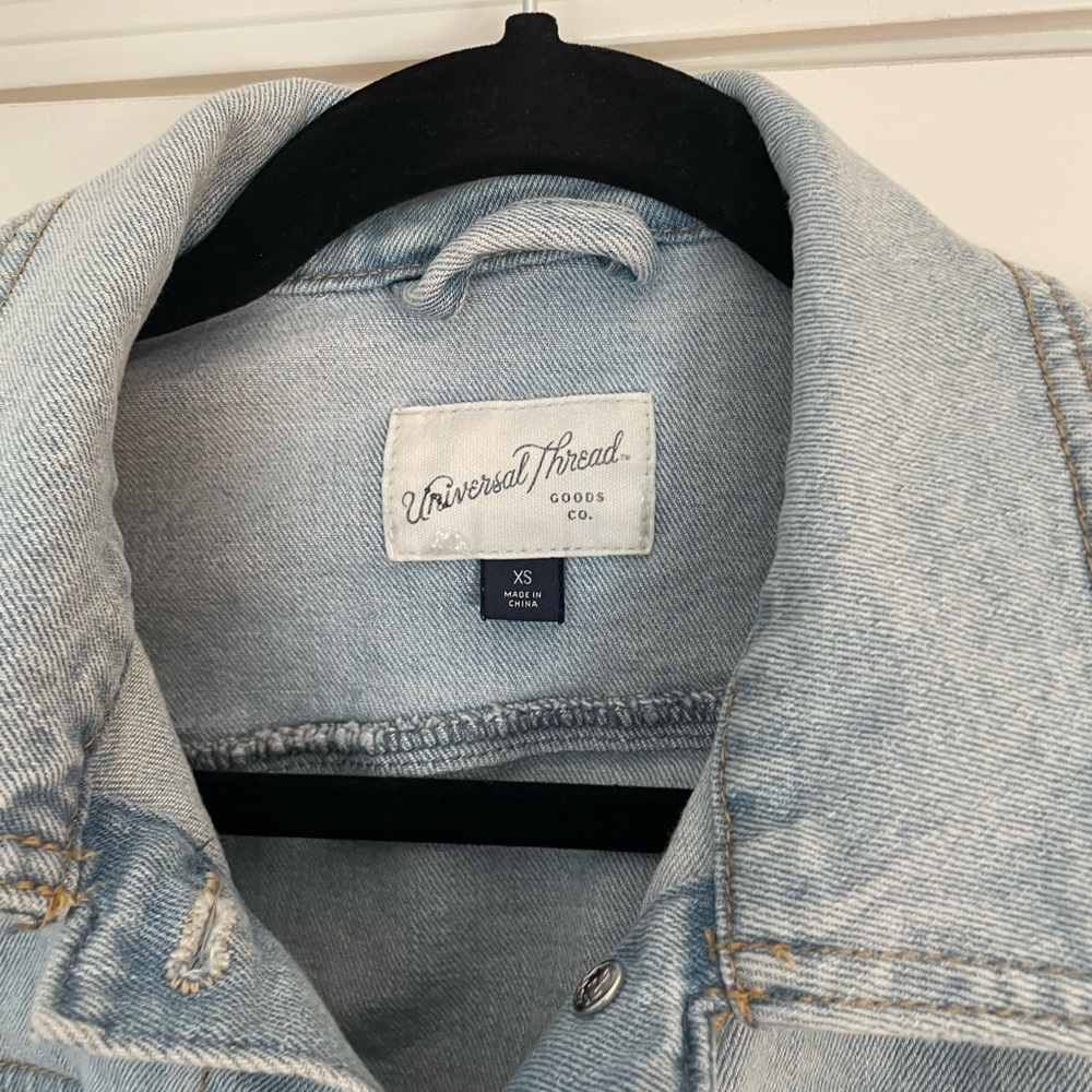 Universal Thread Denim Jacket - Picture 3 of 15
